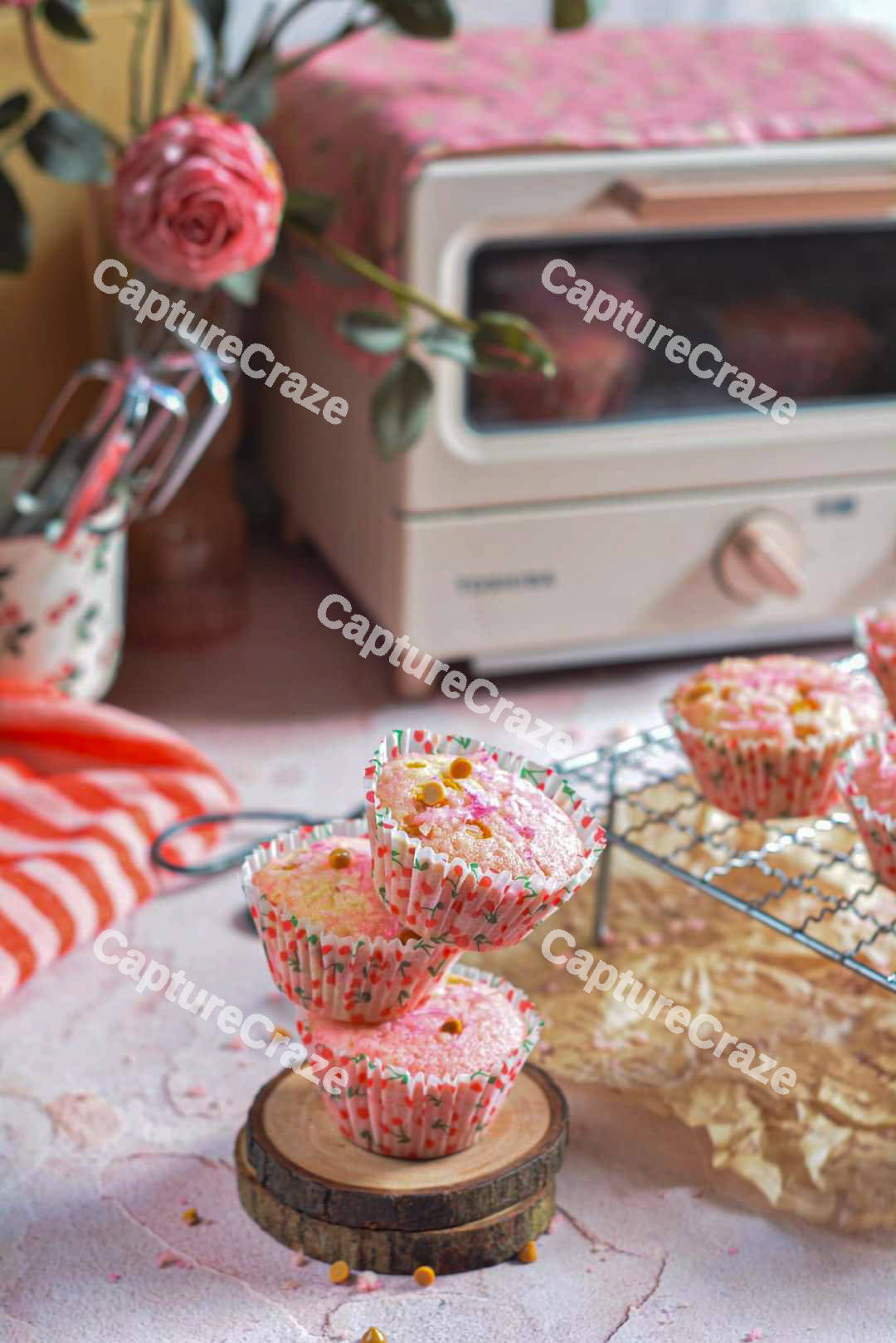 Pink cupcakes